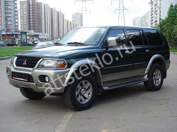 Автостекла Mitsubishi Pajero Sport I c установкой в Москве